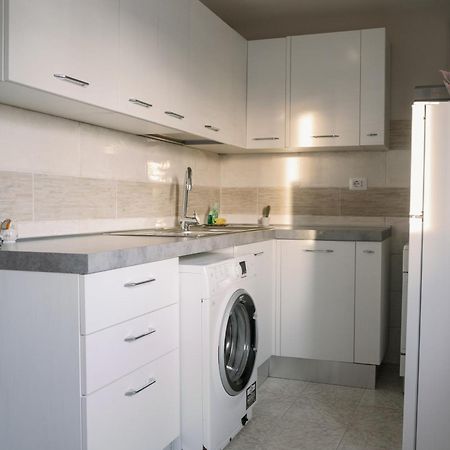 Romantic Apartment Metro A Ponte Lungo エクステリア 写真